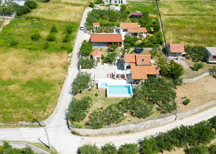 Jure * Kaštela