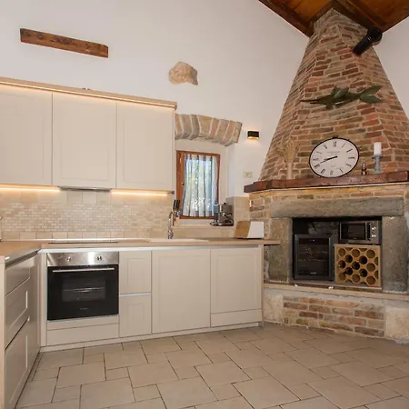 Jure Villa