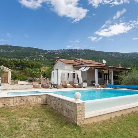 Jure Villa Kaštela