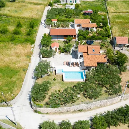 Jure * Kaštela