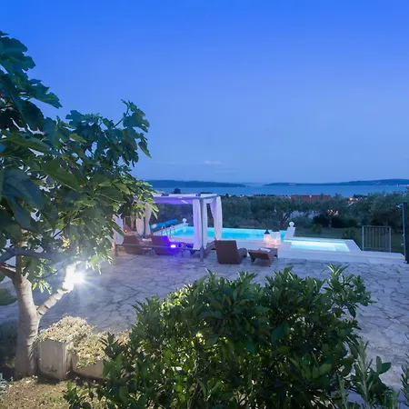 Villa Jure Kaštela