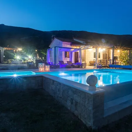 Jure Villa *