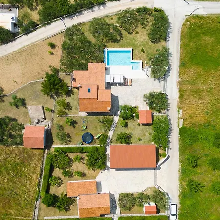 Jure Villa
